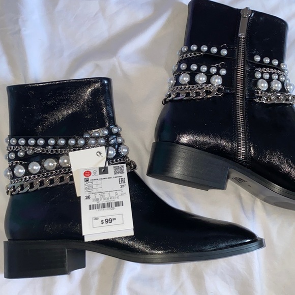 Zara Shoes - Zara Low Heeled Pearl chain Ankle Boots Black new